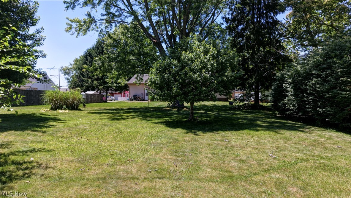 2933 Coventry Boulevard NE Canton OH 44705