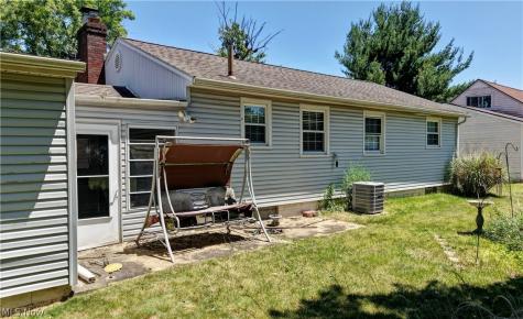 2933 Coventry Boulevard NE Canton OH 44705