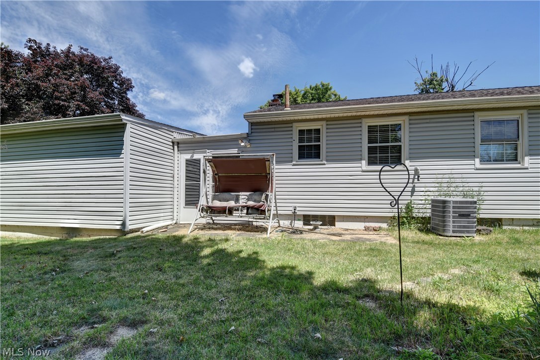 2933 Coventry Boulevard NE Canton OH 44705
