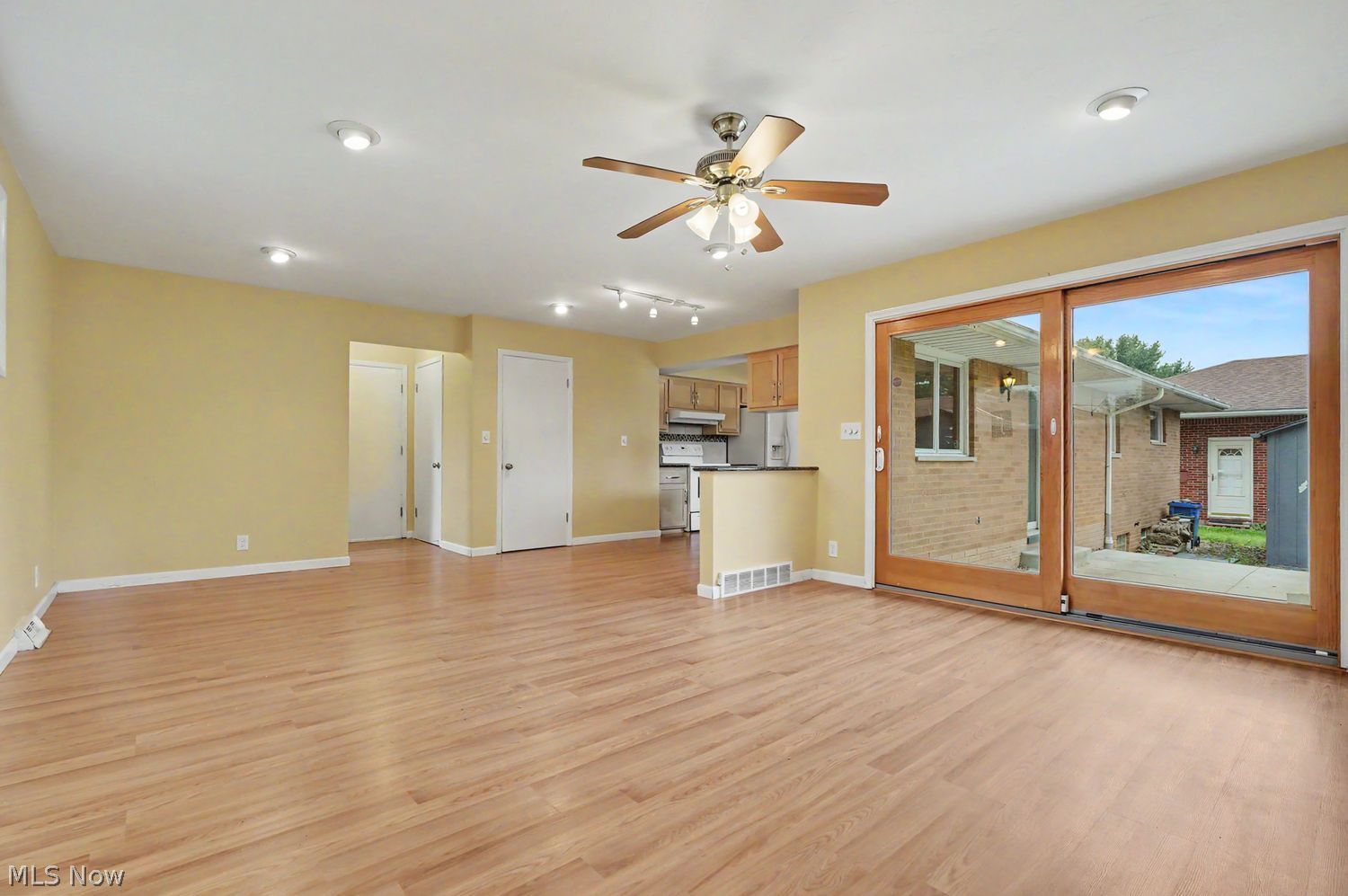 1185 Mayfair Drive Seven Hills OH 44131