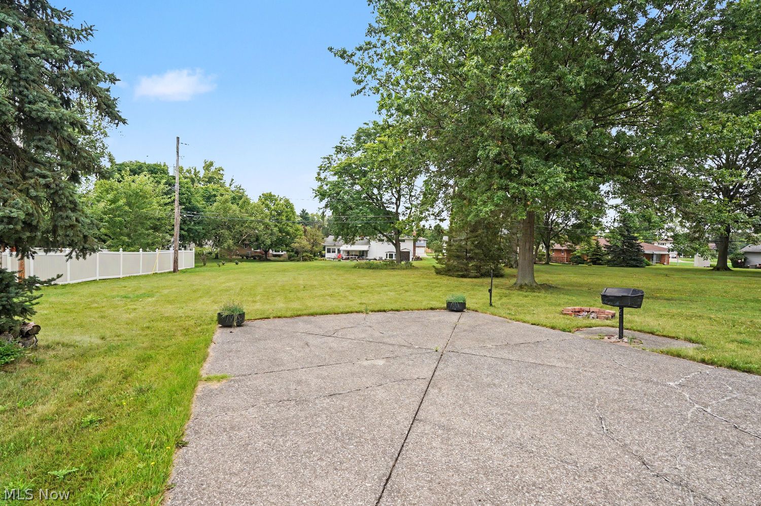 1185 Mayfair Drive Seven Hills OH 44131