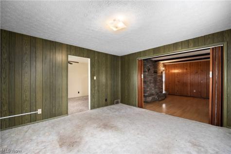 142 Parmely Avenue Elyria OH 44035