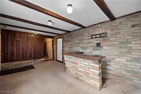 142 Parmely Avenue Elyria OH 44035