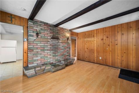 142 Parmely Avenue Elyria OH 44035