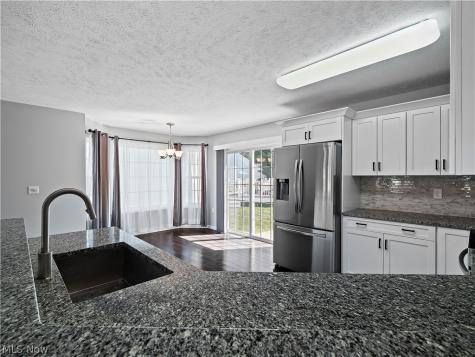 6651 Nantucket Lane Middleburg Heights OH 44130