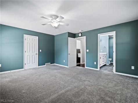 6651 Nantucket Lane Middleburg Heights OH 44130