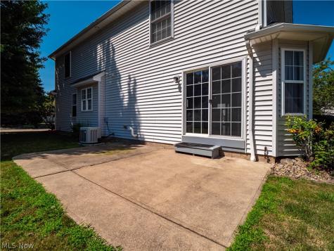6651 Nantucket Lane Middleburg Heights OH 44130