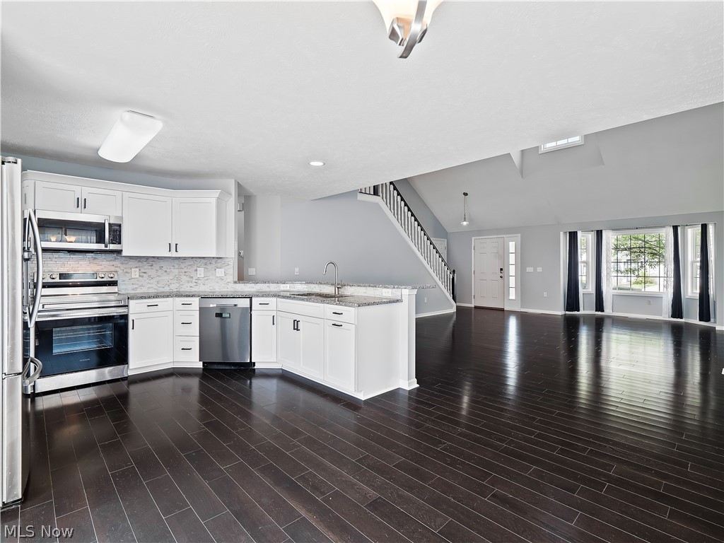 6651 Nantucket Lane Middleburg Heights OH 44130