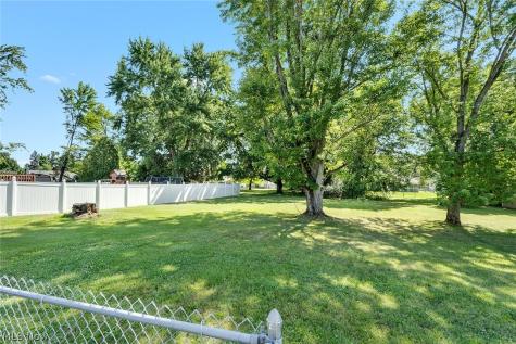 2649 Brunswick Road Youngstown OH 44511