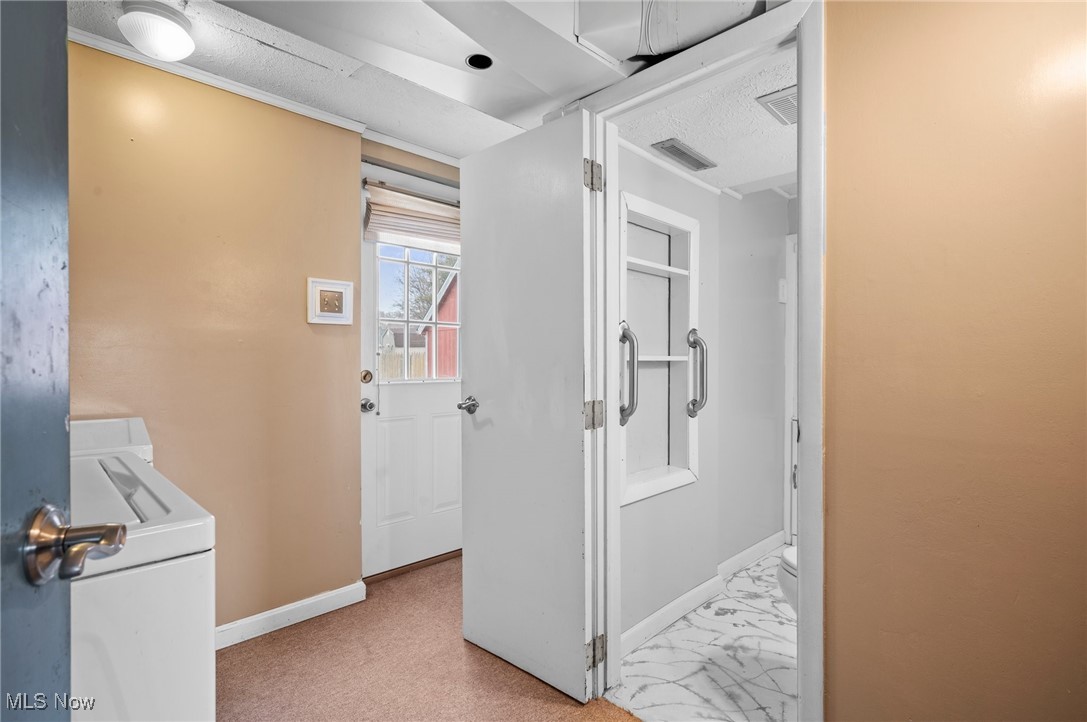 926 Gaynelle Avenue Streetsboro OH 44241