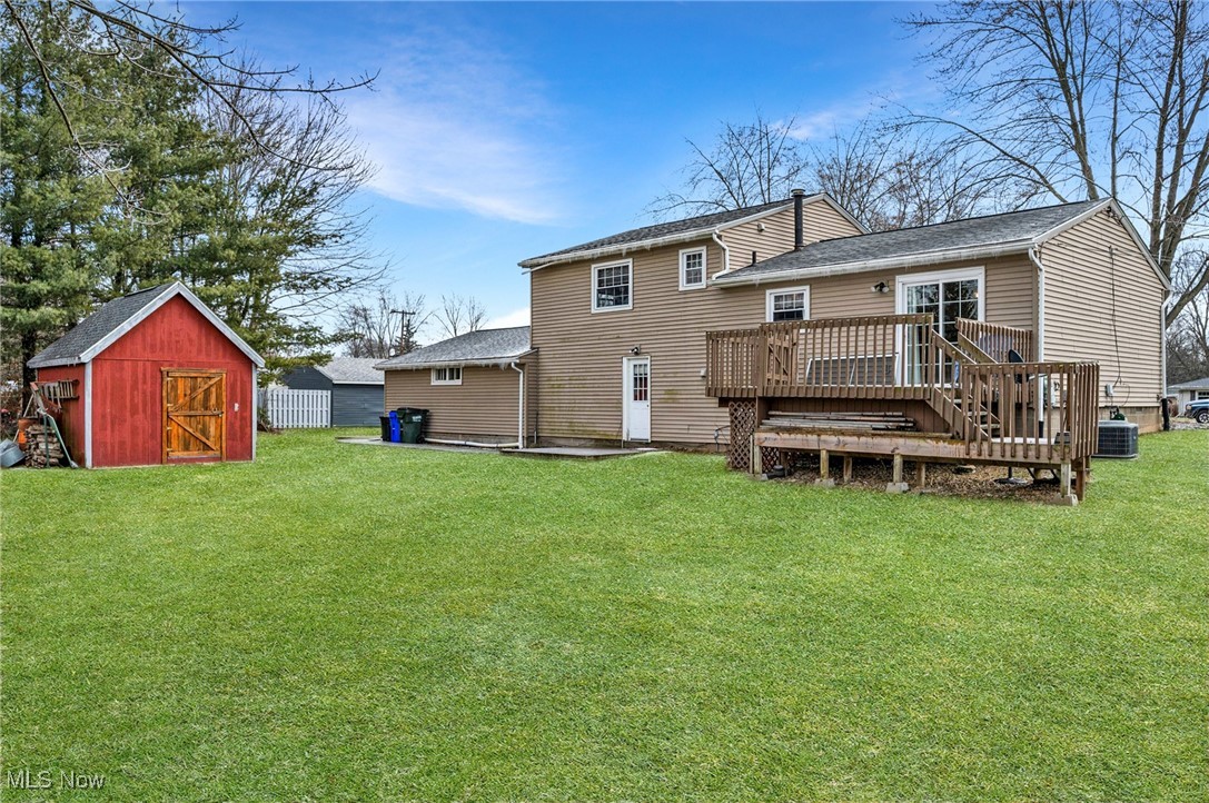 926 Gaynelle Avenue Streetsboro OH 44241