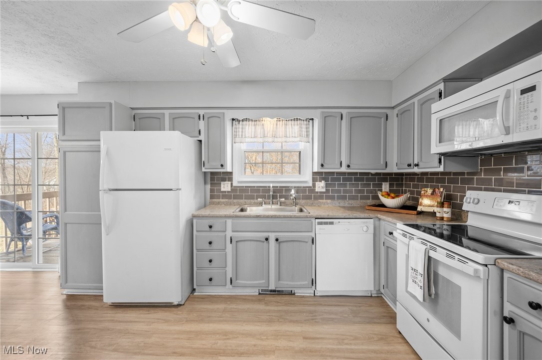 926 Gaynelle Avenue Streetsboro OH 44241