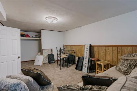 18009 Kalvin Drive Brook Park OH 44142