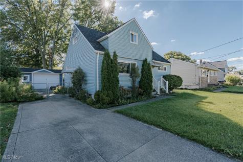 18009 Kalvin Drive Brook Park OH 44142