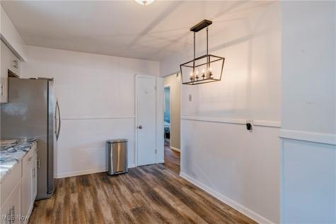 18009 Kalvin Drive Brook Park OH 44142