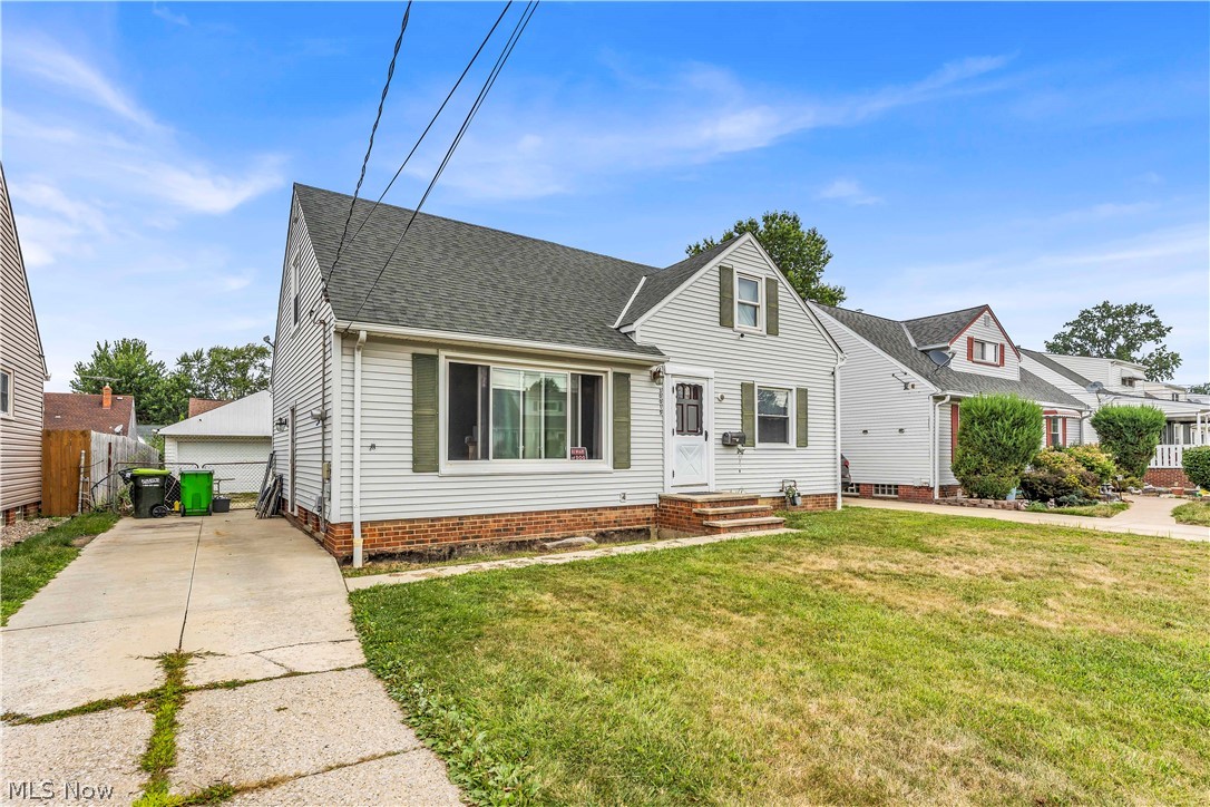 30015 Warren Road Wickliffe OH 44092