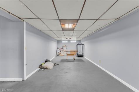 30015 Warren Road Wickliffe OH 44092