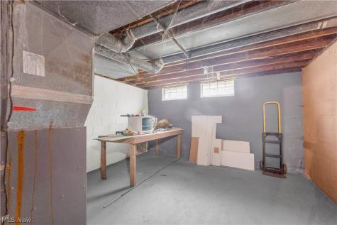30015 Warren Road Wickliffe OH 44092
