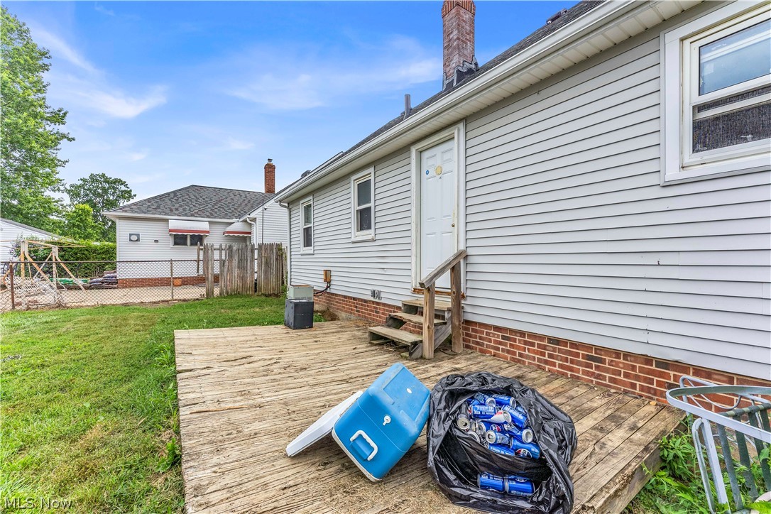 30015 Warren Road Wickliffe OH 44092