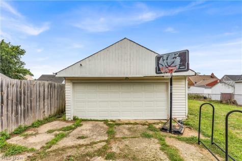 30015 Warren Road Wickliffe OH 44092