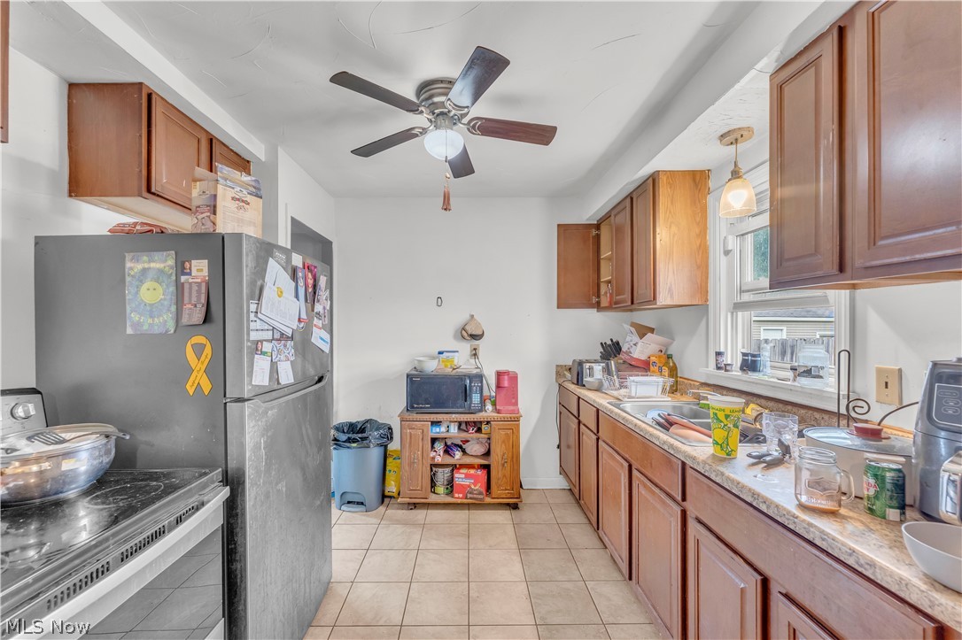 30015 Warren Road Wickliffe OH 44092