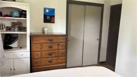 11784 Chamberlain Aurora OH 44202
