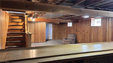 11784 Chamberlain Aurora OH 44202