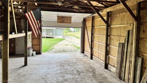 11784 Chamberlain Aurora OH 44202