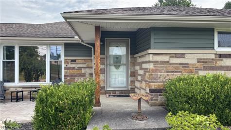 11784 Chamberlain Aurora OH 44202