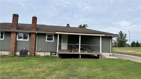 11784 Chamberlain Aurora OH 44202