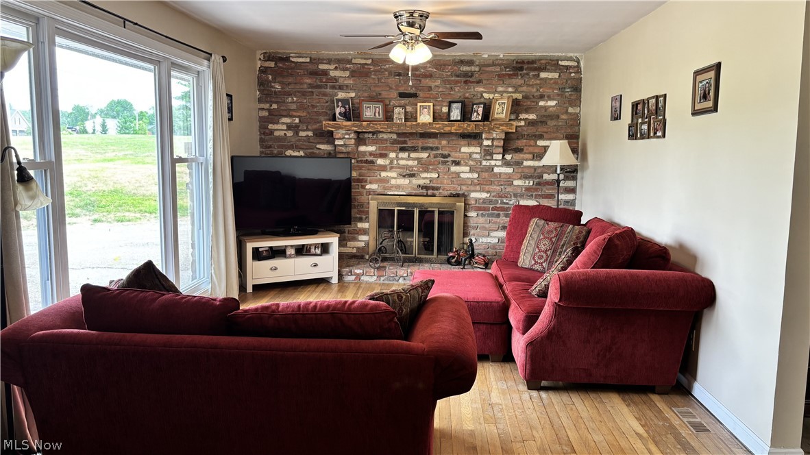 11784 Chamberlain Aurora OH 44202