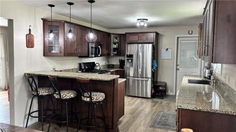 11784 Chamberlain Aurora OH 44202