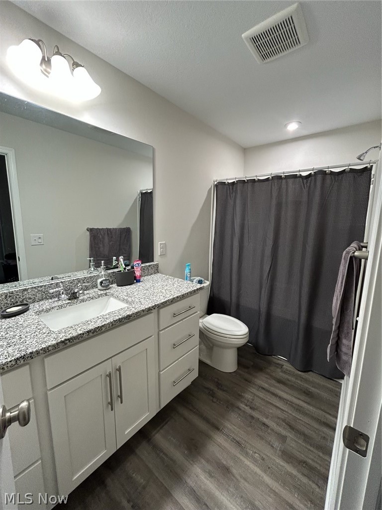 756 Hazelwood Drive Vermilion OH 44089