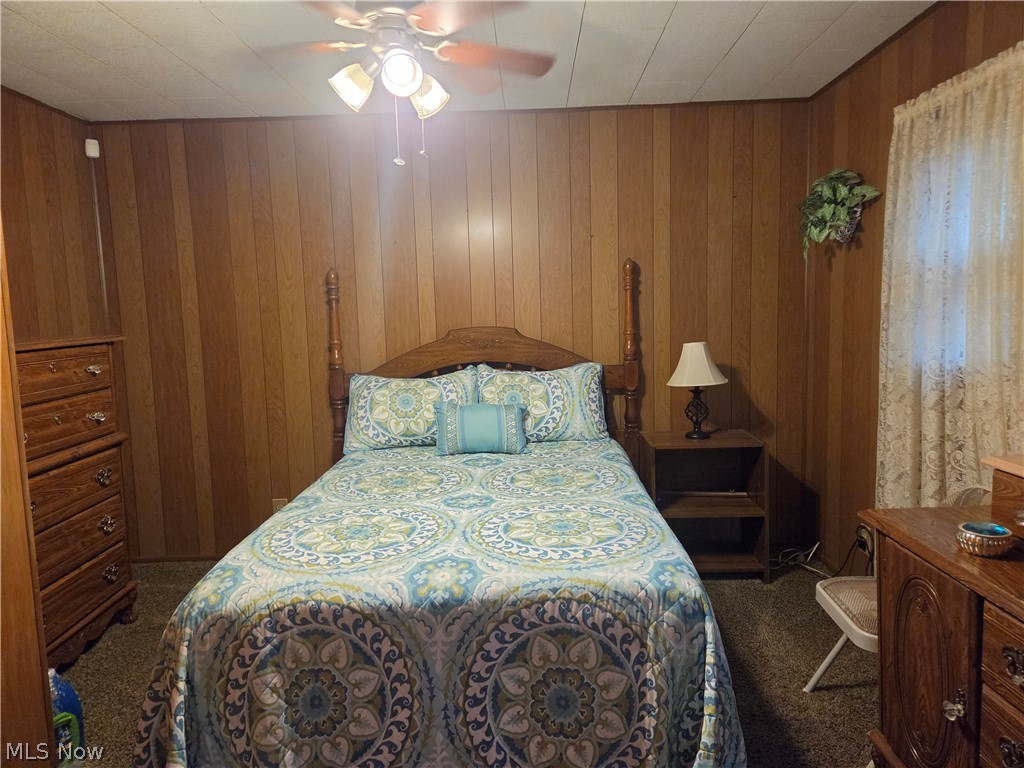 1935 E 44th Street Ashtabula OH 44004