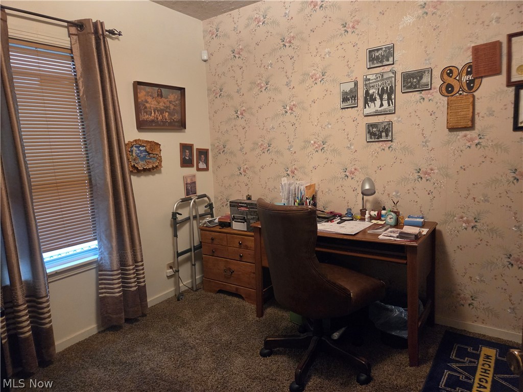 1935 E 44th Street Ashtabula OH 44004