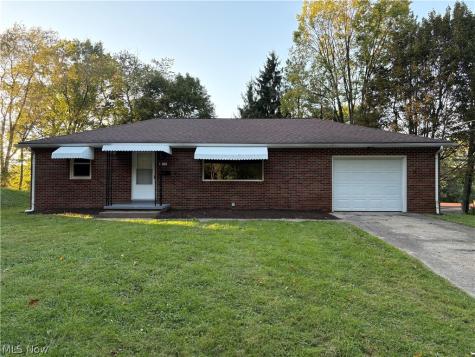 870 Milburn Road NE Massillon OH 44646