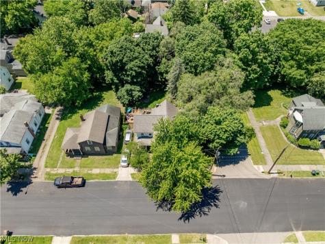 323 2nd Street NE Massillon OH 44646