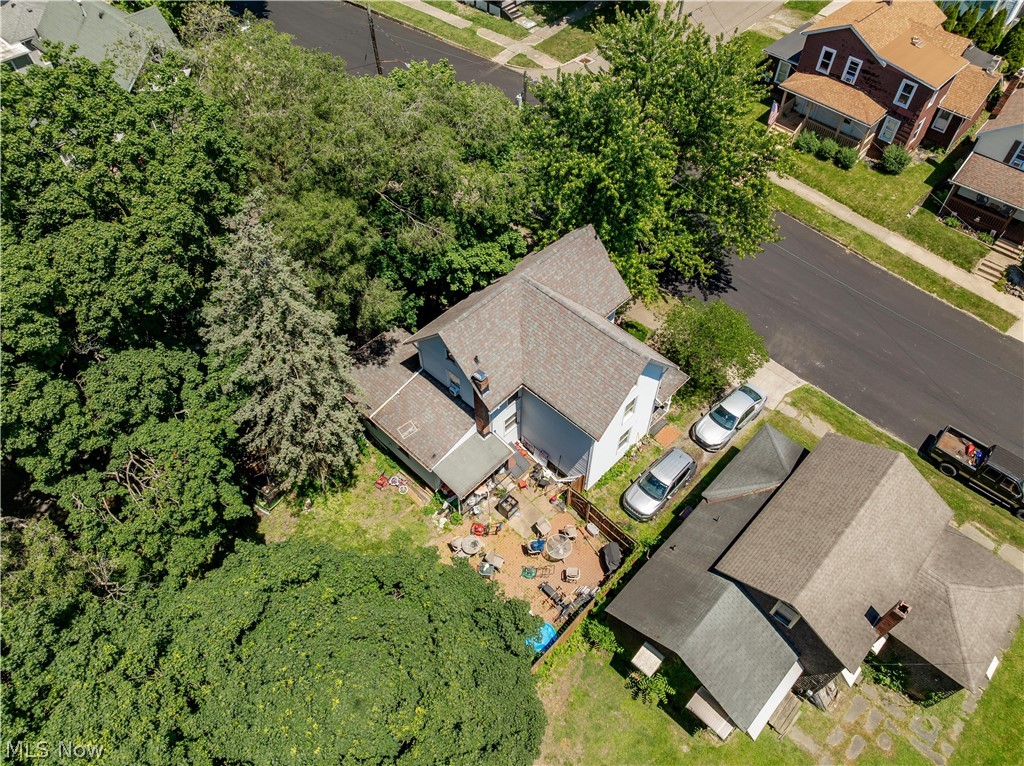 323 2nd Street NE Massillon OH 44646