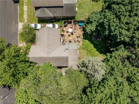 323 2nd Street NE Massillon OH 44646