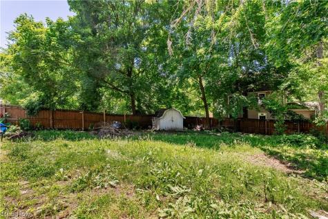 323 2nd Street NE Massillon OH 44646