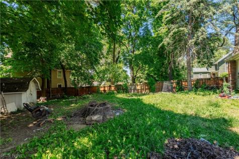 323 2nd Street NE Massillon OH 44646