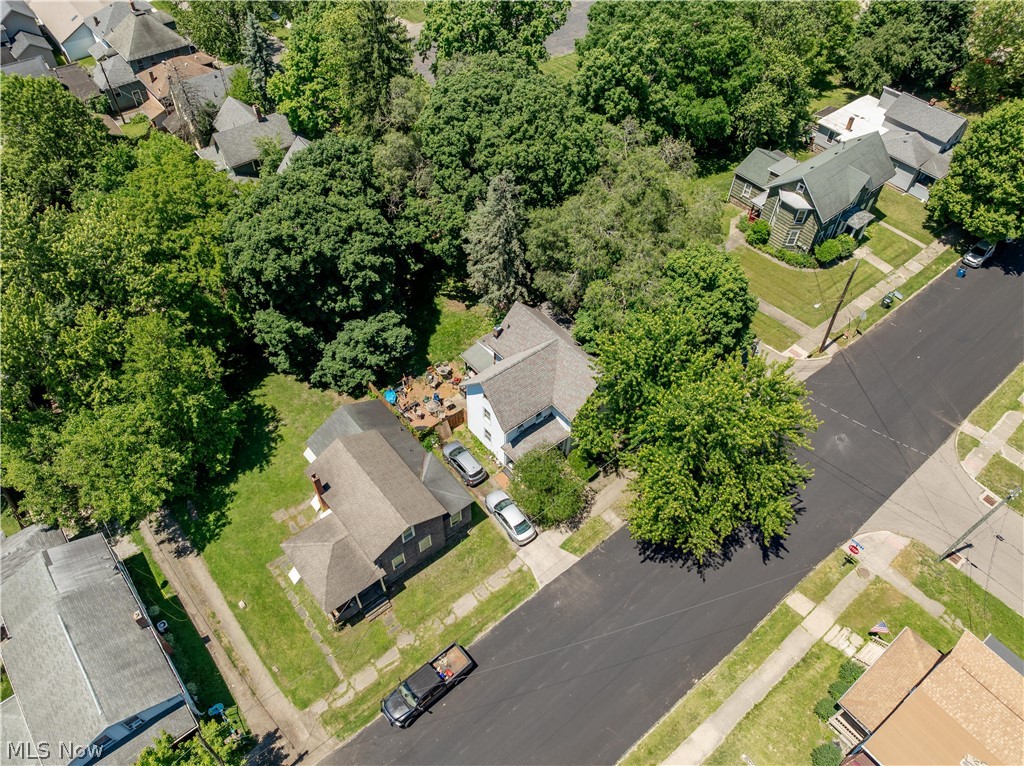 323 2nd Street NE Massillon OH 44646