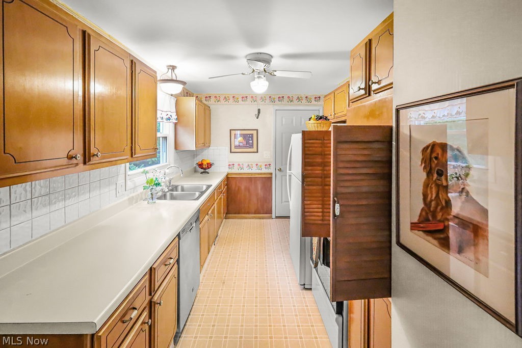 2583 Peach Tree Circle Stow OH 44224