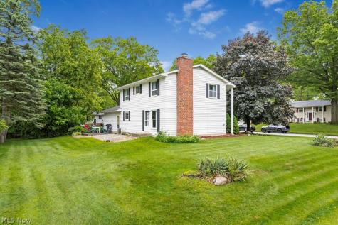 2583 Peach Tree Circle Stow OH 44224