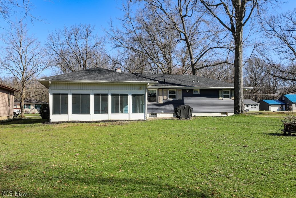 17997 Hillcrest Drive Lake Milton OH 44429