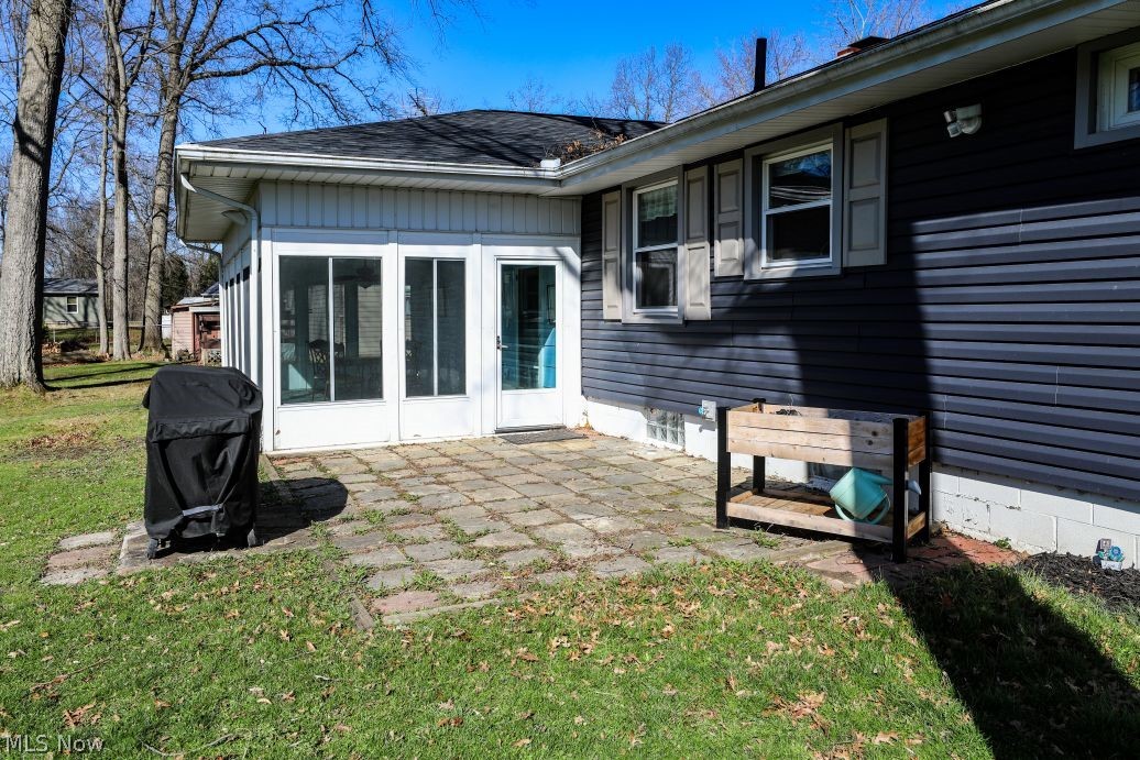 17997 Hillcrest Drive Lake Milton OH 44429