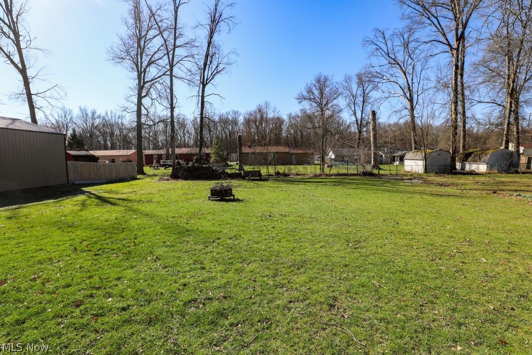 17997 Hillcrest Drive Lake Milton OH 44429