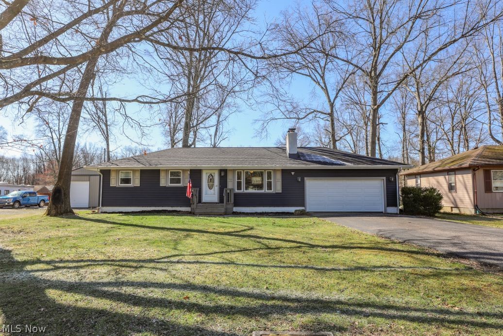17997 Hillcrest Drive Lake Milton OH 44429