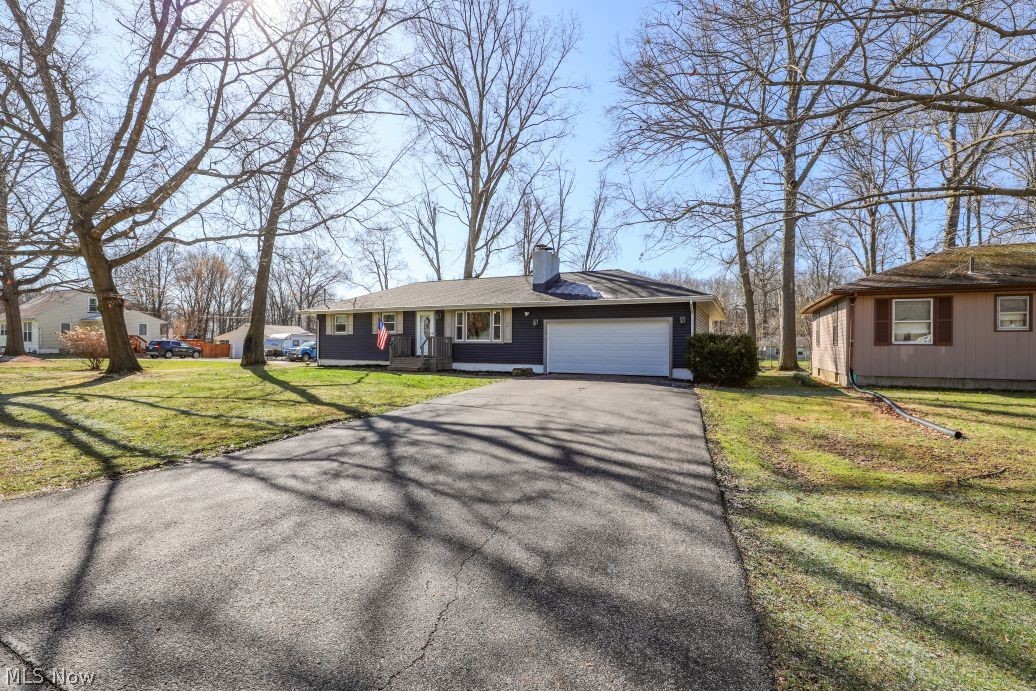 17997 Hillcrest Drive Lake Milton OH 44429