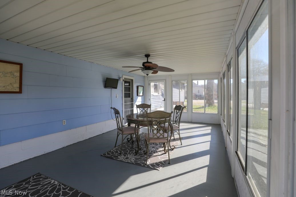 17997 Hillcrest Drive Lake Milton OH 44429